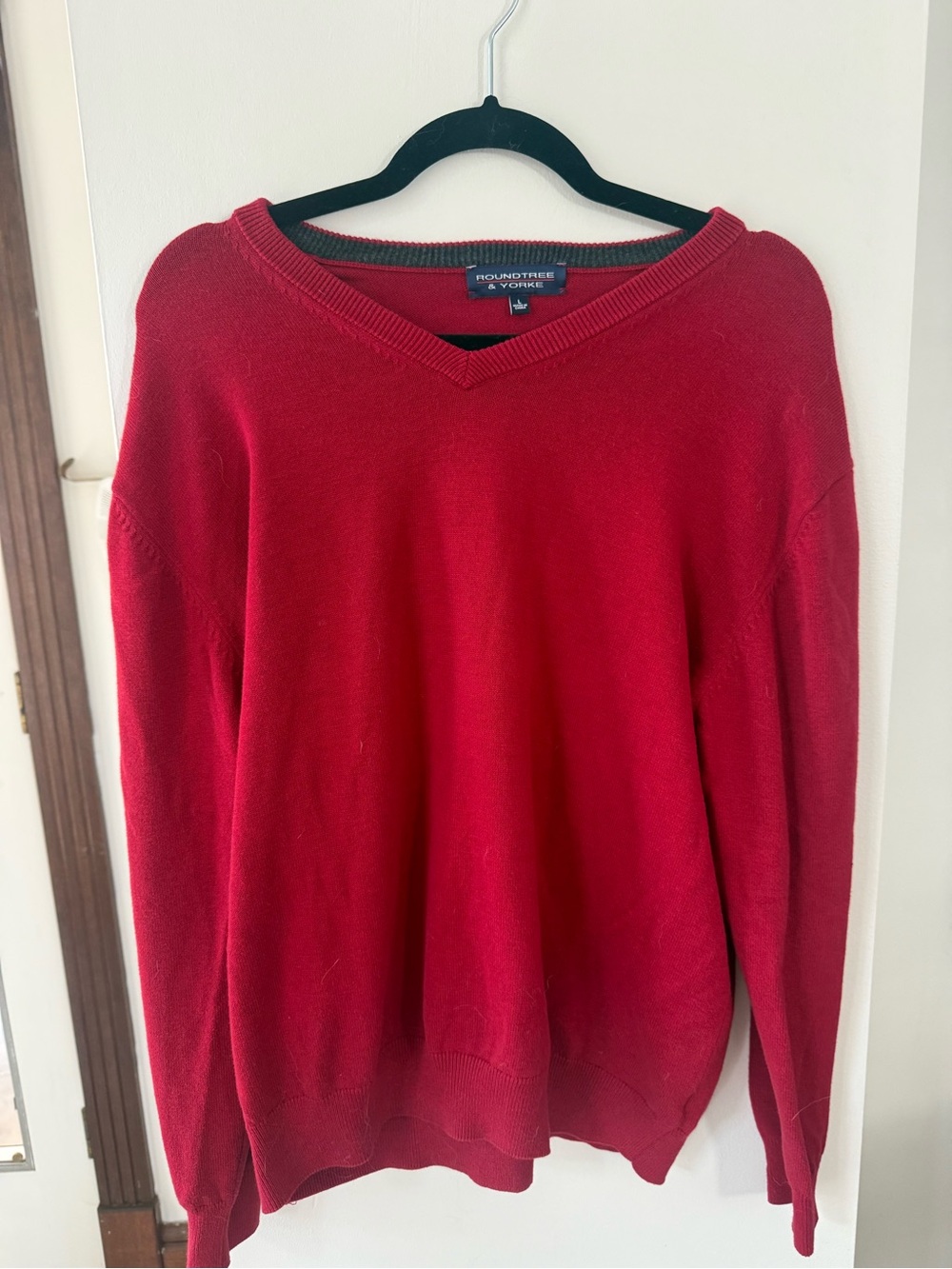 Roundtree & Yorke Red V-Neck Sweater